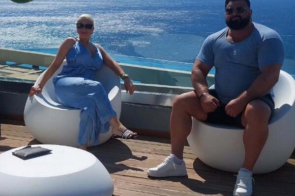 Zbog ljubavi se preselio u Sloveniju: A evo gde zvezda Zadruge proslavlja godišnjicu!