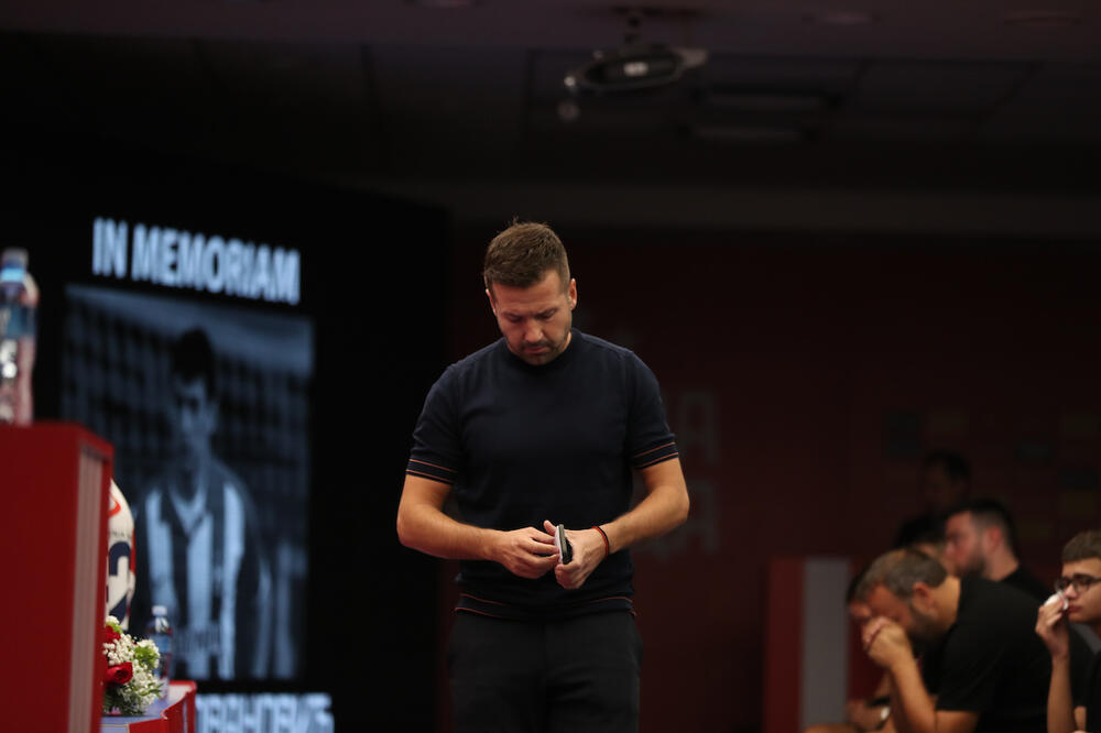 Miloš Dimitrijević se u ime čuvene generacije '84 oprosio od kuma Dekse - "utakmica bez tebe neće biti ista..."