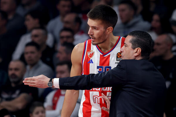 Sferopulos otkrio da je Zvezda dogovorila otkup Petruševa, ali je Filip odbio ostanak u Beogradu zbog...