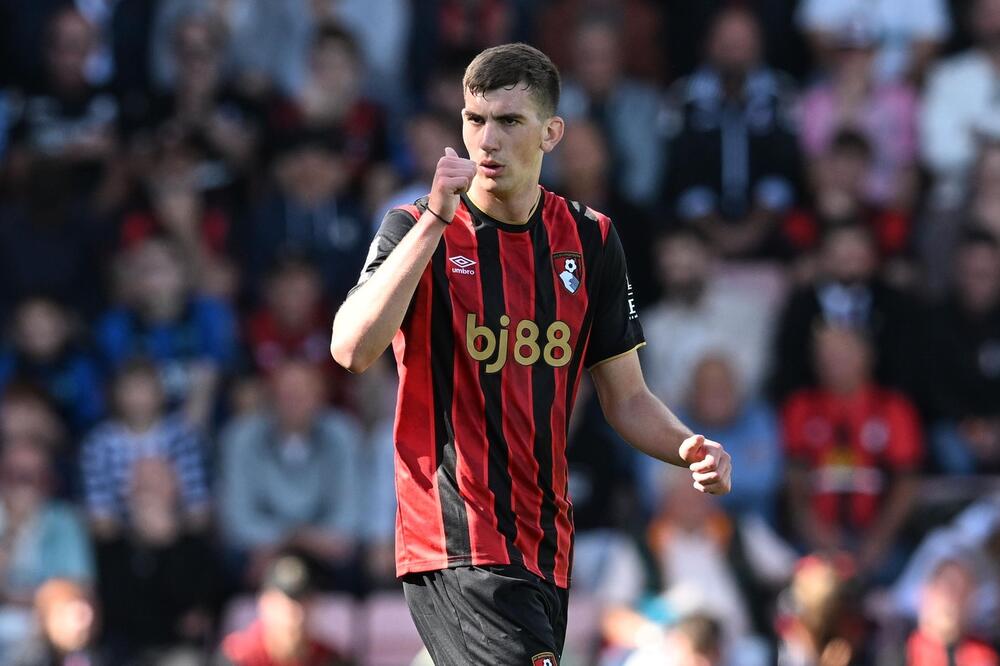 Veljko Milosavljević posle savršenog debija za Bornmut završio na klupi (Foto)