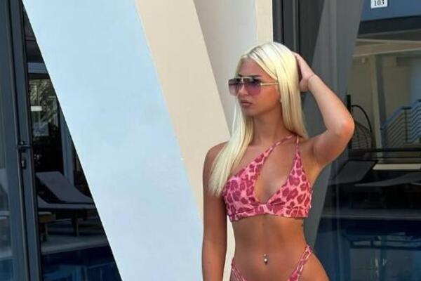 Lidija iz Prokuplja osvojila treće mesto na izboru KRALJICA SVETA 2025! Biće vam JASNO i ZAŠTO kada vidite...