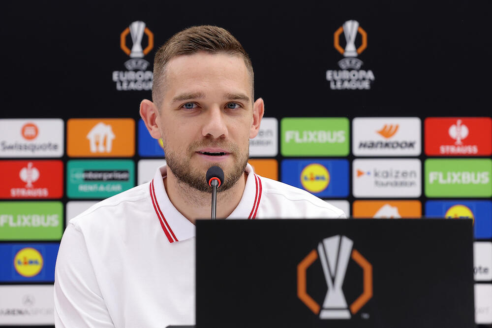 "Skinuću dres, otrčaću dva kruga po atletskoj stazi, žuti karton, pa crveni, pa da se digne opet frka u medijima"