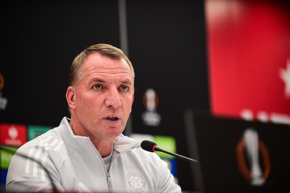 "Prvi put sam u Srbiji i velika mi je čast što sam ovde..." Gospodske reči trenera Seltika o Crvenoj zvezdi (Foto)