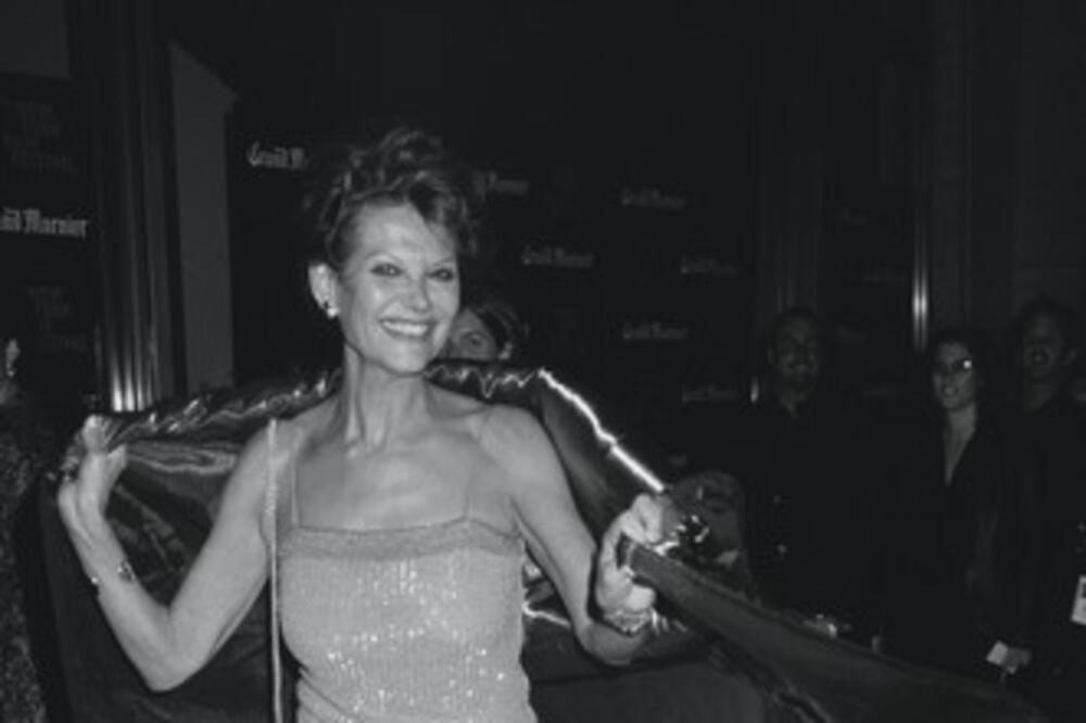 Ko je zapravo bila Klaudija? Ostala trudna, a o abortiranju nije htela da čuje - posesivni muž joj PLAĆAO za...