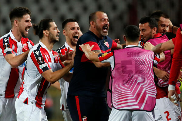 Crvena zvezda tri godine bez pobede na evropskom startu - lepo sećanje na Bragu i Napoli (Video)