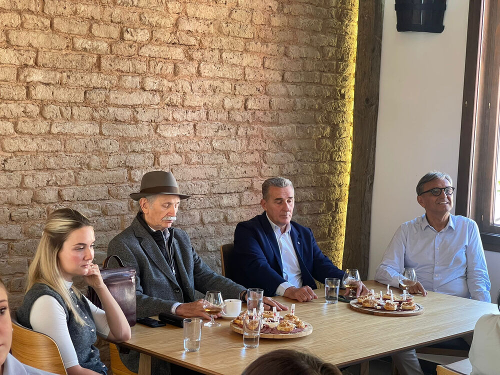 Selo Krivaja je mesto gde se pravi najstarija rakija šljivovica