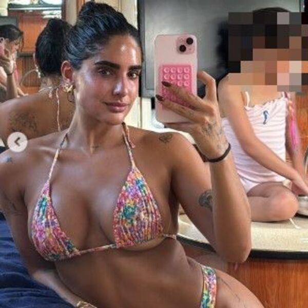 NJEN INTIMNI SNIMAK SAD SVI IMAJU U TELEFONU! Sve oči uprte u pevača i bivšu - BEZ CENZURE I NIJE ZA MALOLETNE