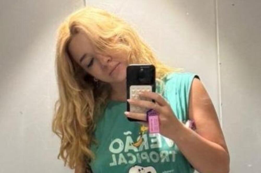 Da li je moguće da je ovakva izašla iz kuće? Evo zašto Srbi bruje o atraktivnoj plavuši, potpuno neočekivano