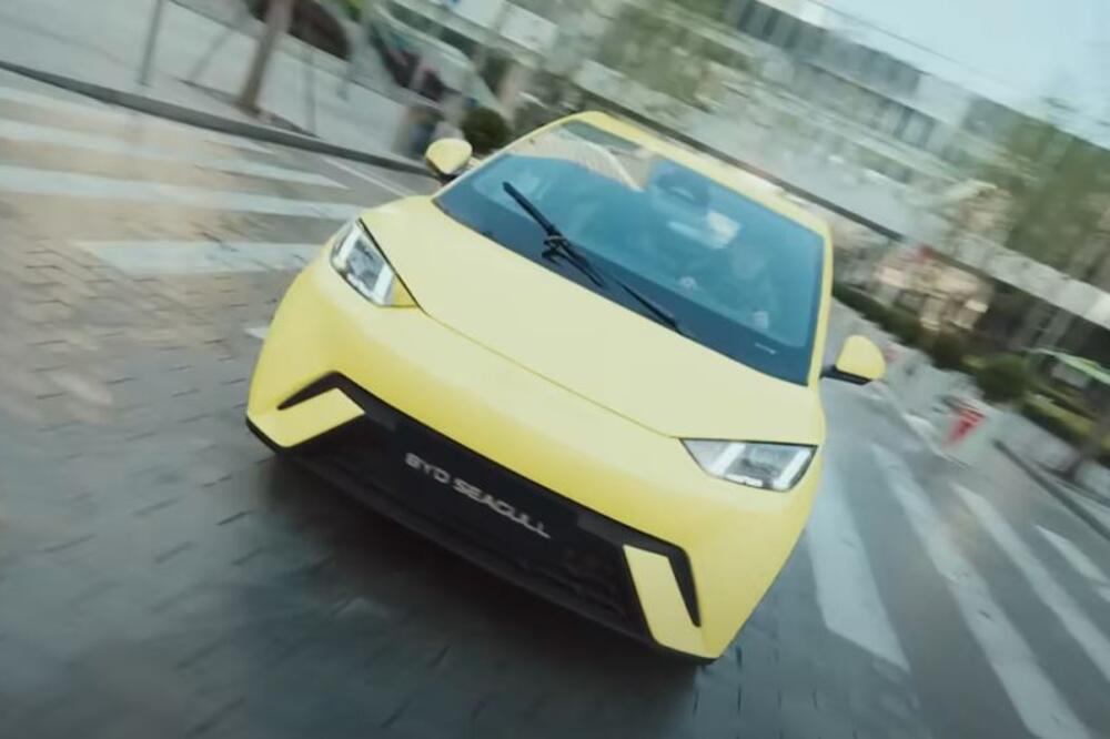 Jedan detalj na BiH tablicama niko nije primetio! Ovo postoji godinama, a malo ko zna o čemu je reč!