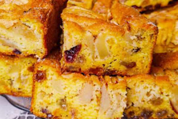 Mera na šolje: Najjednostavnija posna pita sa jabukama za koju će vam svi tražiti recept