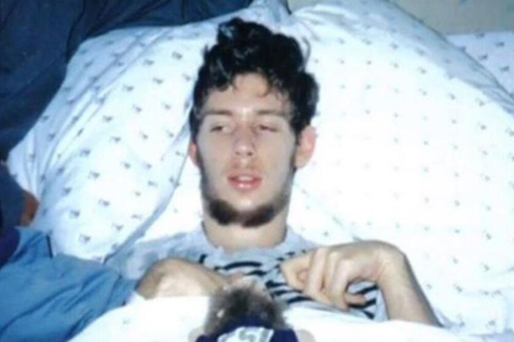 MARTIN JE BIO ZAROBLJEN U SVOM TELU 12 GODINA Pre nego što se probudio iz kome čuo je JEZIVU REČENICU SVOJE MAJKE!