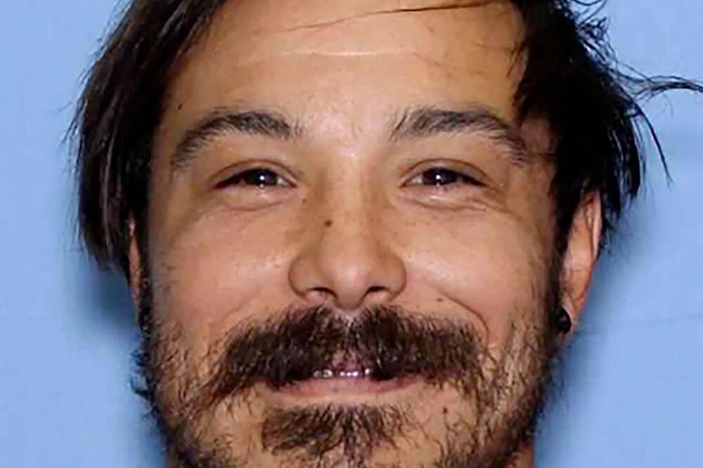 Policija 3 meseca tragala za monstrumom: Tri sestrice pronađene mrtve sa kesama na glavama (FOTO)