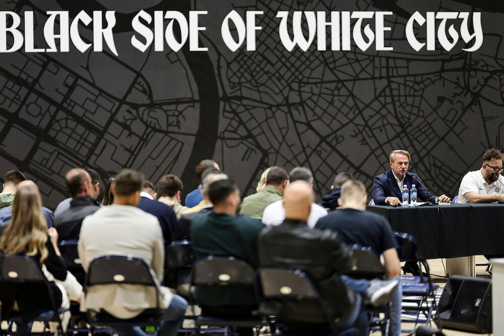 Kojeg centra će dovesti Partizan?