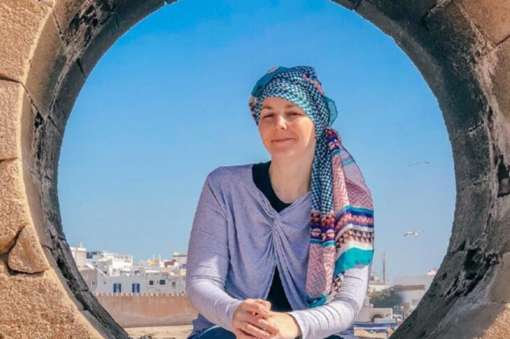 "Nosićeš hidžab, bićeš robinja, uzeće ti..." Amanda se udala za Arapina ne sluteći šta je sve čeka u braku!