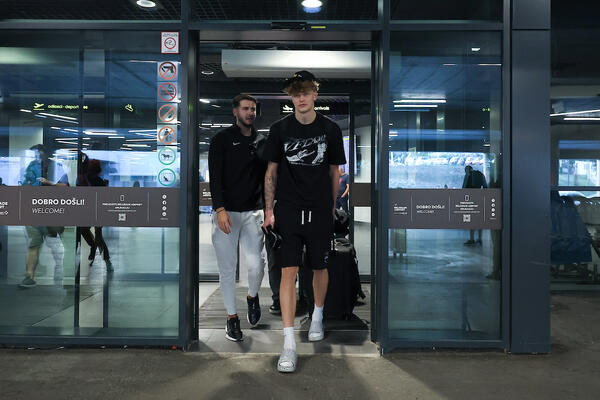 Murinen progovorio o Grobarima: Čim je sleteo u Beograd ovo se desilo!