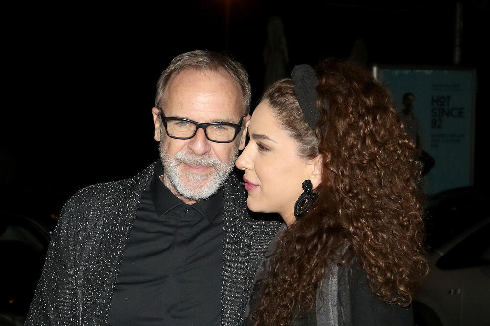 Živeo je u iznajmljenom stanu, a nju su boleli komentari ljudi: Ovako izgleda Milenin život sa 32 godine starijim