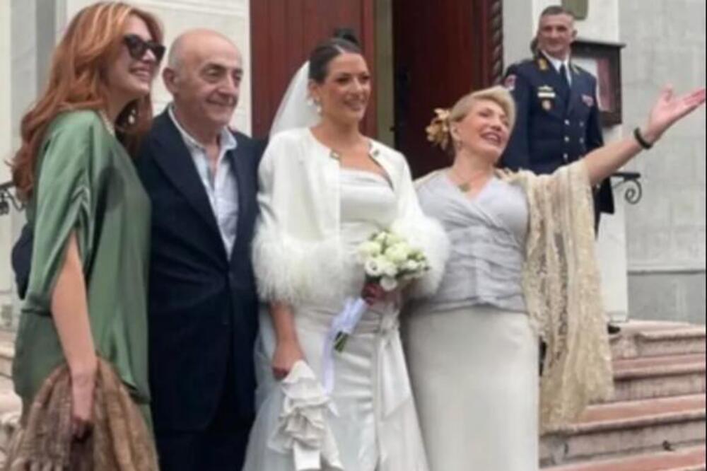 ZAŠTO JE SUZANA MANČIĆ NOSILA BELO NA ĆERKINOM VENČANJU? To se nikako ne radi, sem u JEDNOM SLUČAJU