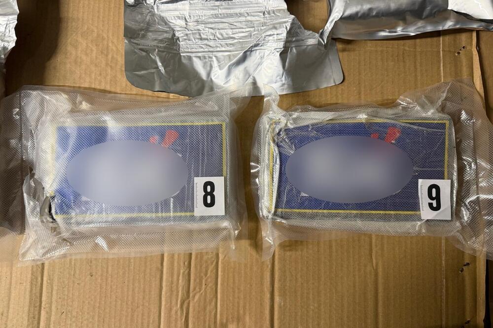 SPREČEN POKUŠAJ KRIJUMČARENJA SKORO 10 KILOGRAMA DROGE: Evo šta se dogodilo na srpskom graničnom prelazu (FOTO)