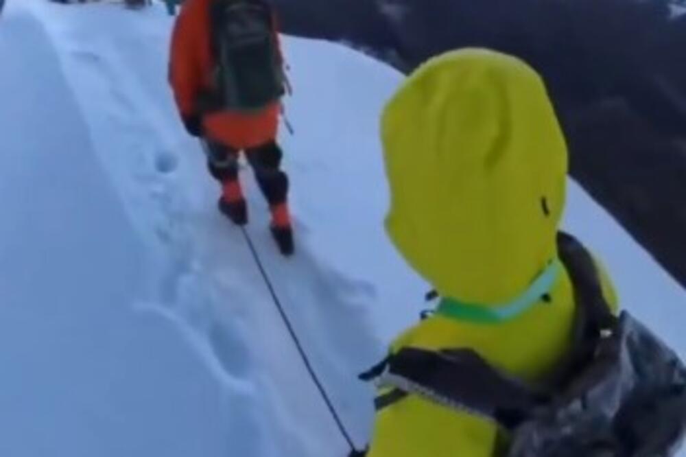 Izgubio glavu zbog fotografije: Planinar napravio fatalnu grešku, SNIMAK NIJE ZA MALOLETNE - tuga do neba