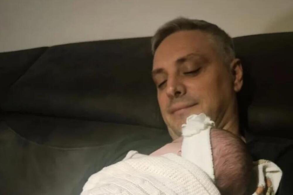 Bratanac Olivera Dragojevića drži rekord po BROJU dece na estradi! Još malo i može da sastavi fudbalski tim