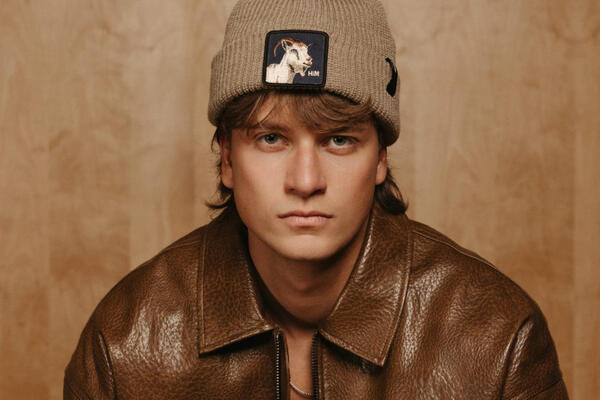 Jakov Jozinović - nova muzička senzacija ruši rekorde!