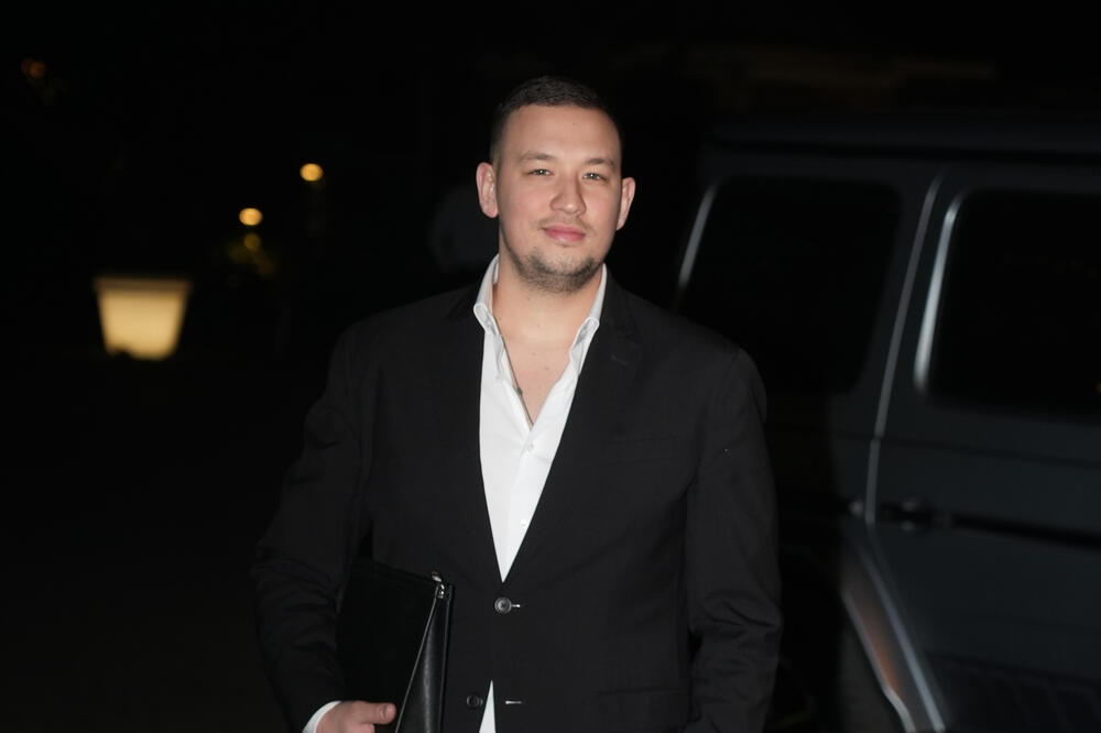 Uroš Živković rešio da se oženi: Sprema se gala proslava, a tek da vidite broj zvanica