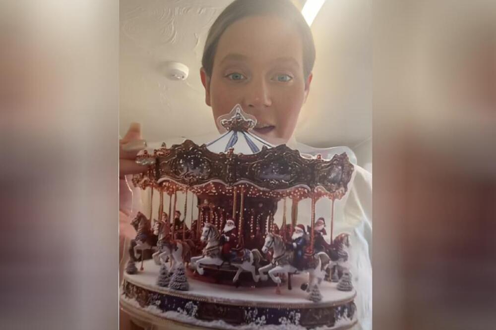 Naručila je božićni ukras s Temua koji je bio snižen s 15 na 3 evra – dobila je ukras, ali ne onaj koji je naručila