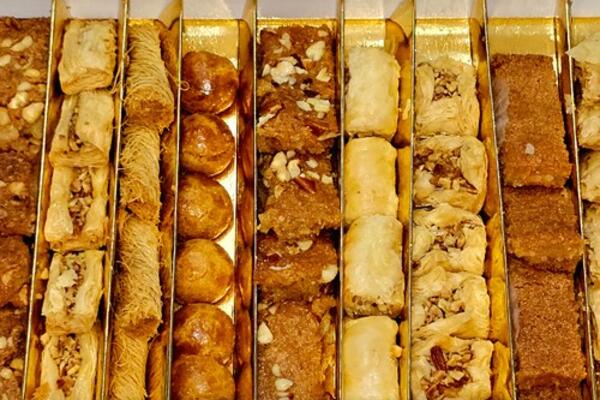 SA TRŽIŠTA HITNO POVUČEN OMILJENI SRPSKI SLATKIŠ: Pun je PESTICIDA koji utiču na NERVNI SISTEM, horor!