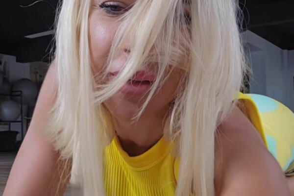 TREĆA SREĆA! JOVANA JEREMIĆ ZAVRŠILA U KREVETU SA NOVIM MUŠKARCEM! On je muški stegao za...