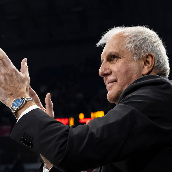 Željko Obradović može ponovo do centra koji je odbio Partizan zbog pecanja! (Foto)