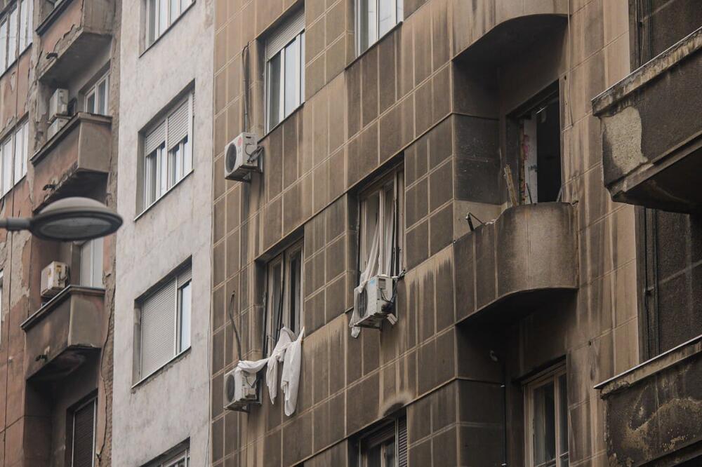 Najnoviji detalji eksplozije u Kosovskoj ulici: Nastradali muškarac spremao eksplozivnu napravu za dilera droge?