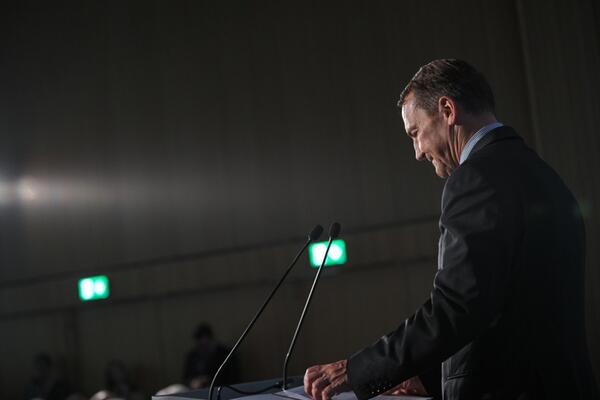 Ponizio Maska, obrisao pod Obranom, a ni Putinu nije ostao dužan! Kažu da govori samo istinu - a znate li ko je?