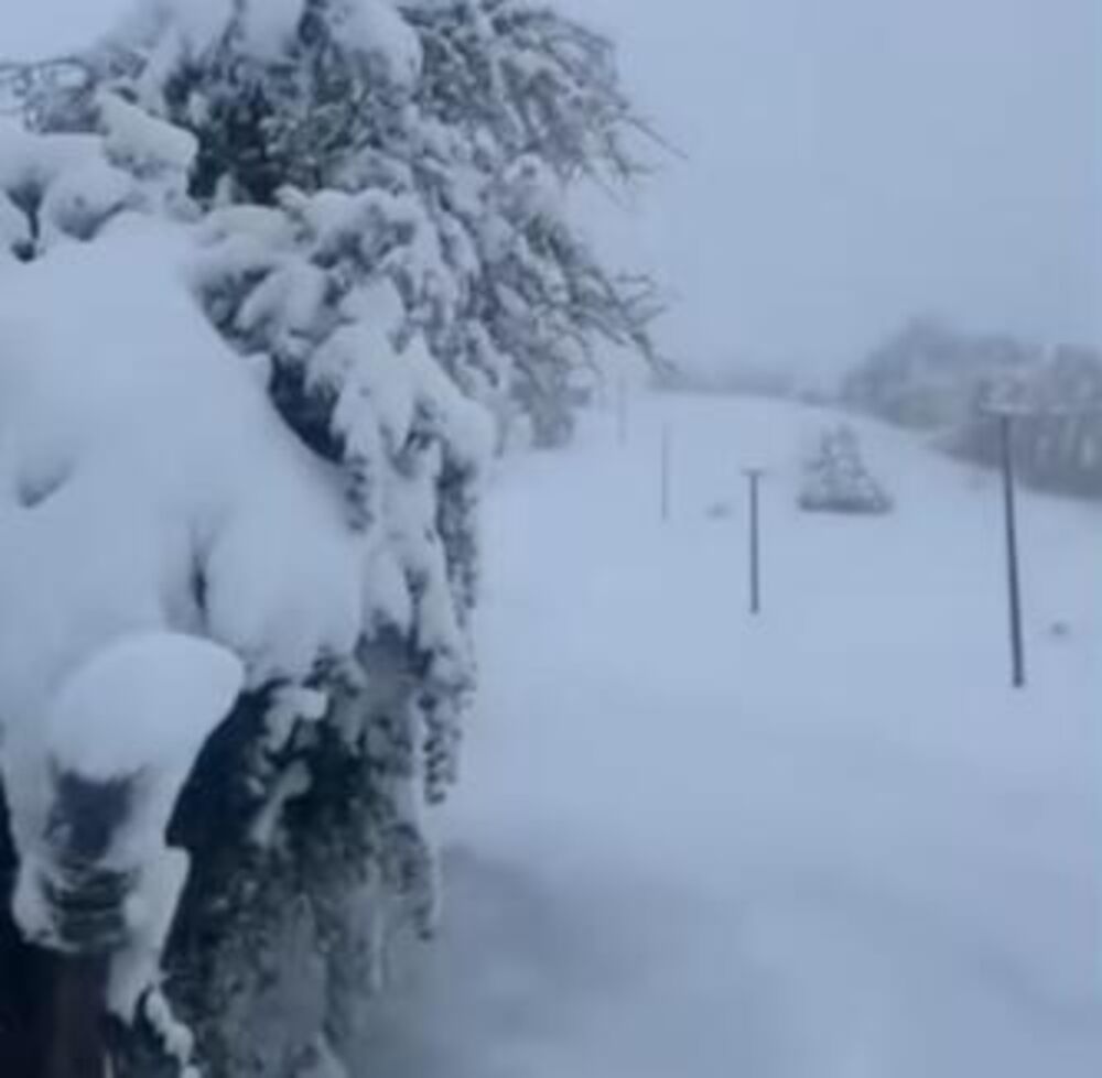 Veliki sneg napadao u Srbiji