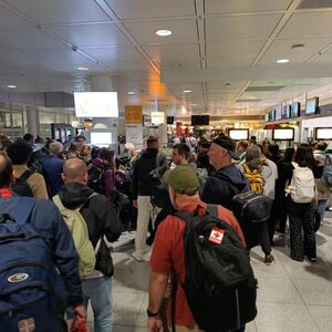 Evo šta nikako ne smete da ponesete u prtljagu aviona: Srbi uporno zaboravljaju da je ovaj predmet strogo zabranjen