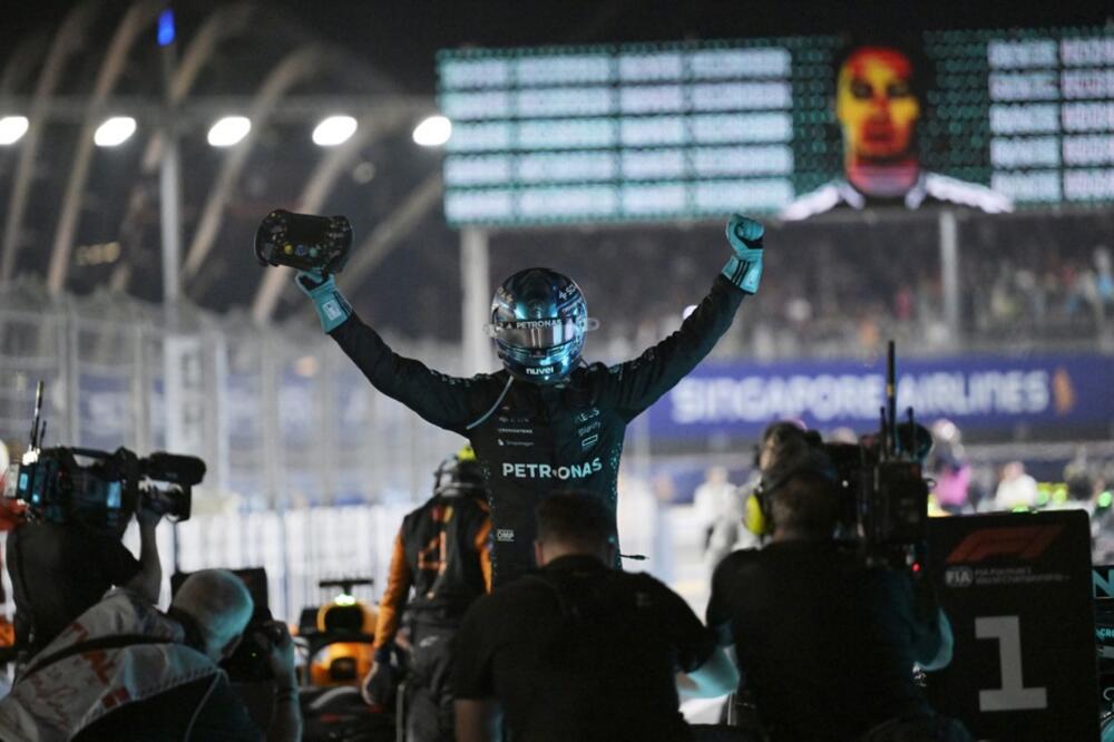 Slavlje Džordža Rasela na Velikoj nagradi Singapura (Foto)