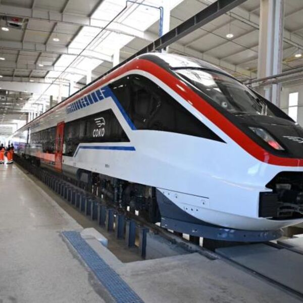 Od Beograda do Budimpešte uz 2 presedanja: Svi detalji oko cene putovanja vozom do Mađarske i kompletan red vožnje