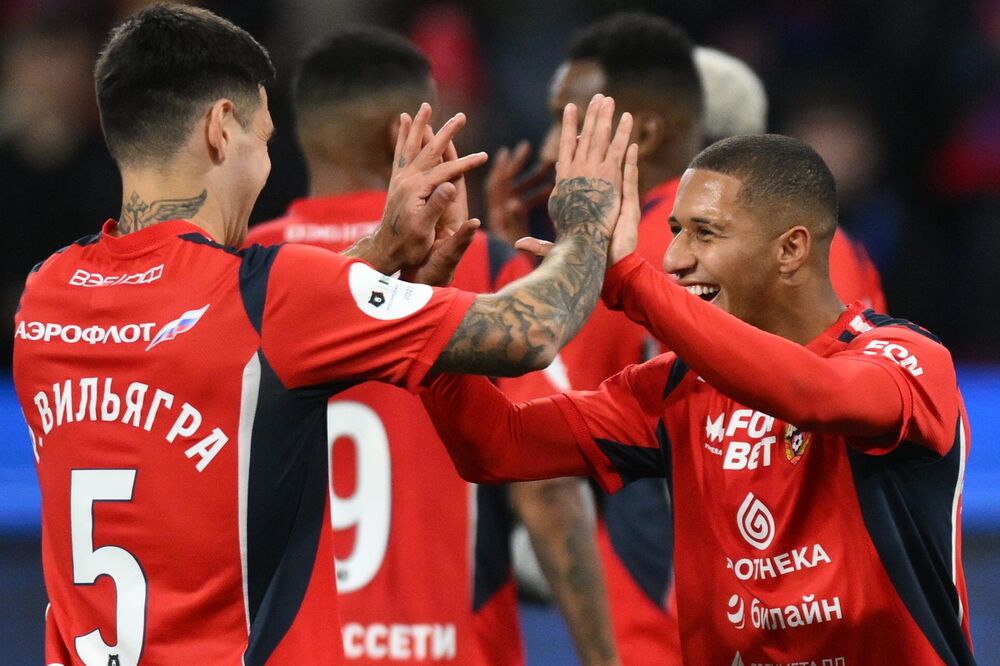 Slavlje fudbalera CSKA iz Moskve protiv Spartaka