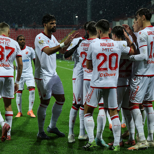 Fudbaler Crvene zvezde ima ponudu iz MLS lige (Foto)