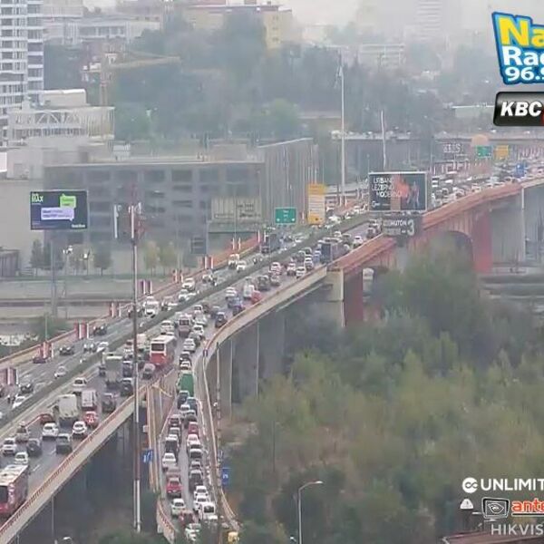 TOTALNI KOLAPS U BEOGRADU OD JUTROS: Ogromna gužva na Pančevcu, u većem delu grada zastoji (FOTO)