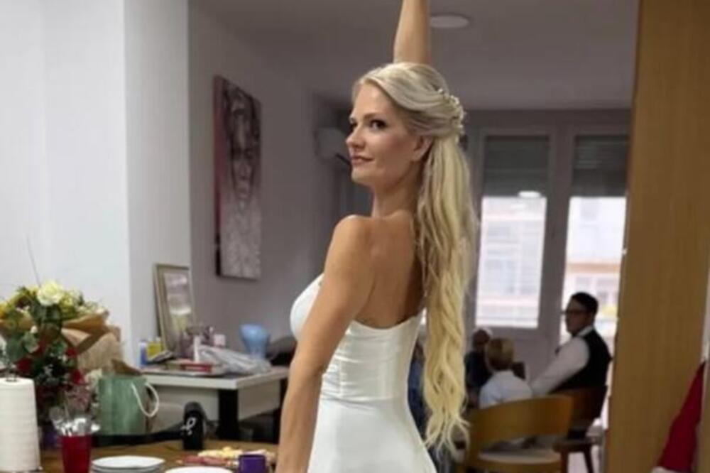 DA LI STE IKAD VIDELI OVAKVE BURME? Svi detalji svadbe Dabovićke, opleli narodno kolo, a na VRHU TORTE...