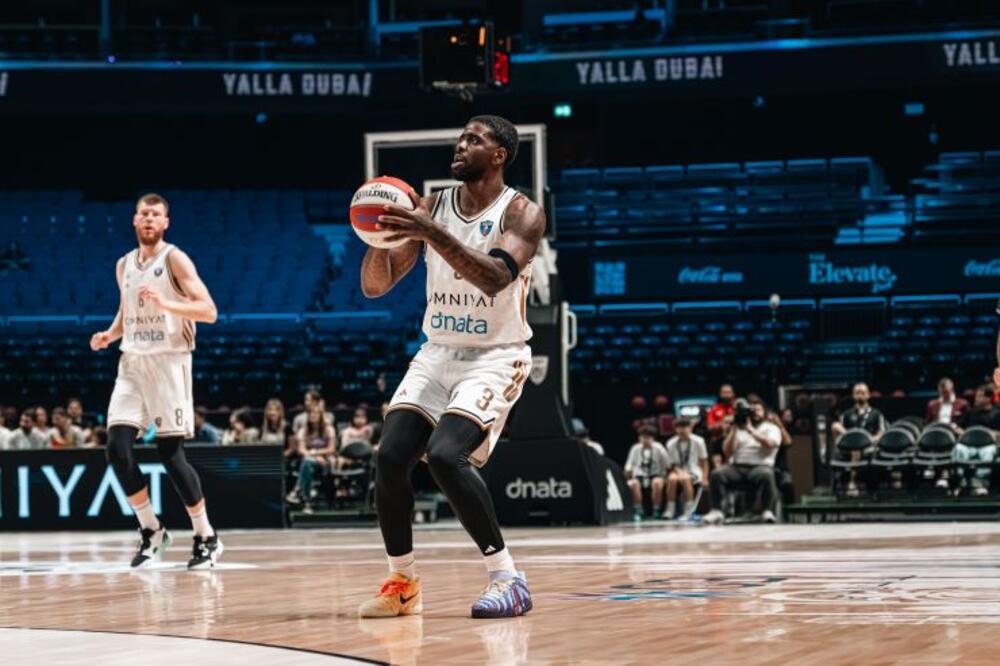 Dabl-dabl Bejkona u pobedi Dubaija od 34 razlike nad Splitom (Video)