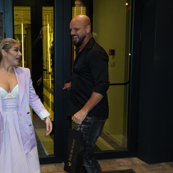 ŽURIO, PA SE ZBUNIO! Hteo da čestita porođaj Milici Todorović, pa OMAŠIO PREZIME - Boban nasmejao do suza naciju