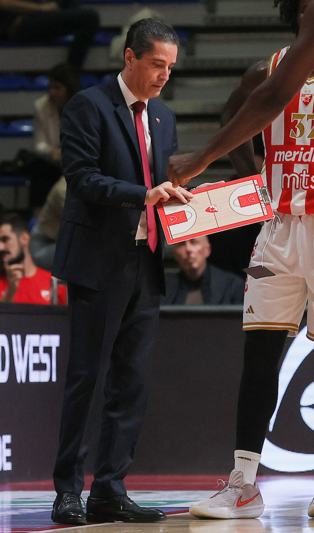 Janis Sferopulos na utakmici Crvene zvezde i Zadra