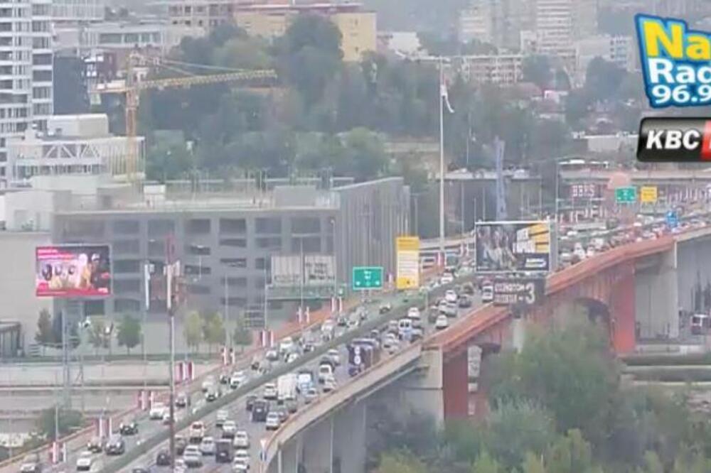 Paklenjak od ranog jutra! U ovim delovima Beograda je NEVIĐENI KOLAPS! Vozila stoje u mestu, SPREMITE ČELIČNE ŽIVCE