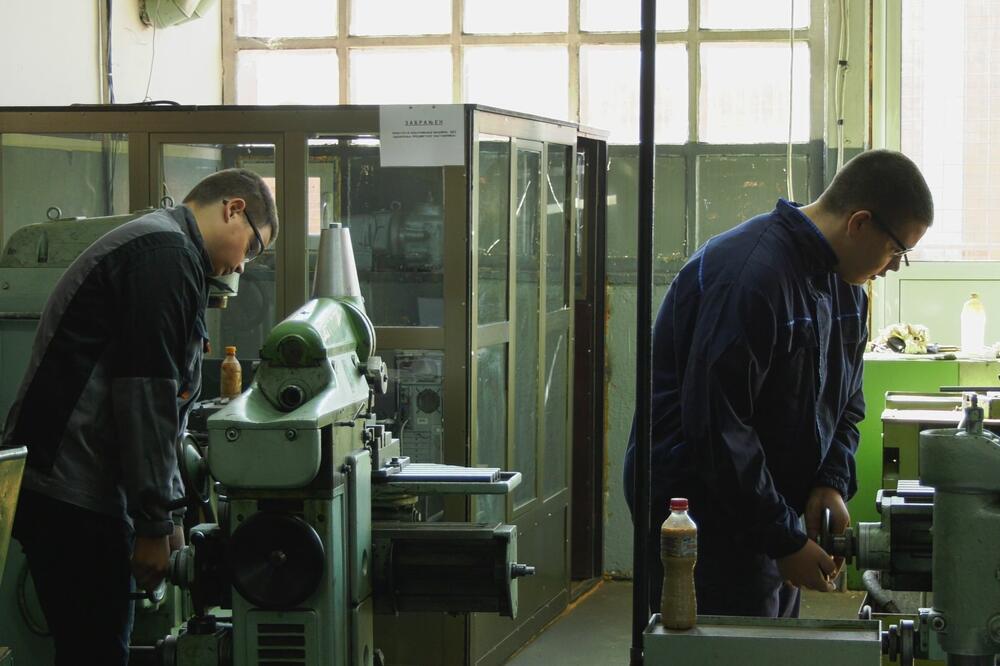 Ovo su deficitarna zanimanja na teritoriji ovog grada u Srbiji: Mladi više ne žele da se bave...