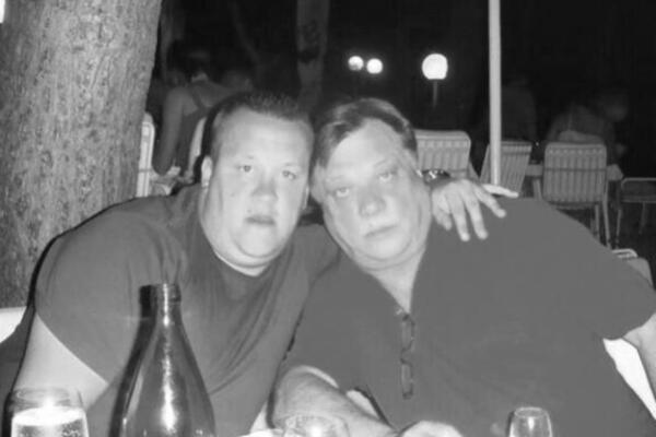 SINU HALIDA BEŠLIĆA NIJE DOBRO POSLE NJEGOVE SMRTI! Objavio razarajuću fotku - "Nemam snage da..."