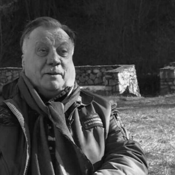 DECA OBOLELA OD RAKA PRVI PUT SRELA HALIDA, SNIMAK RASPLAKAO REGION! Njihova reakcija će vas slomiti