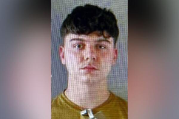 Ako vidite ovog čoveka, odmah pozovite policiju: Sumnja se da je uradio strašnu stvar