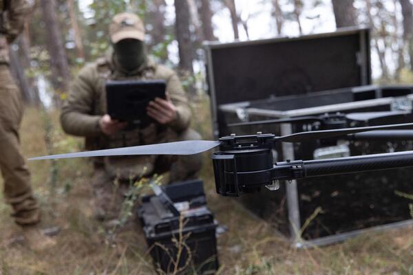 "TEK SADA ĆETE OSETITI RAT" Opšta panika u Evropi: Aerodromi se zatvaraju, stiže STRAVIČNO UPOZORENJE! Ovo je haos!