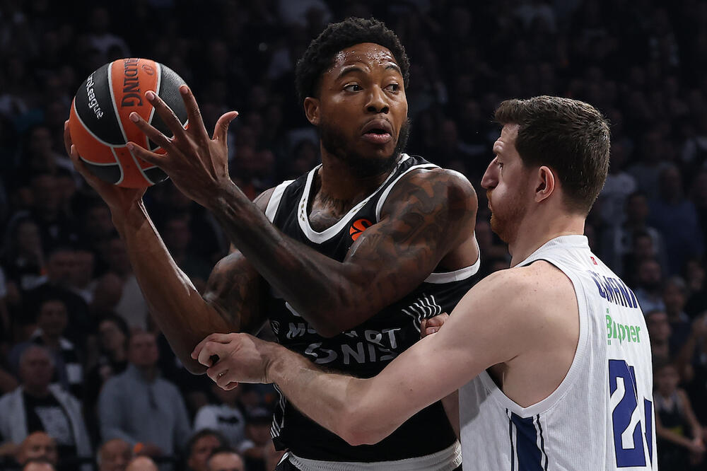 Tajrik Džons nije hteo da igra protiv Asvela?